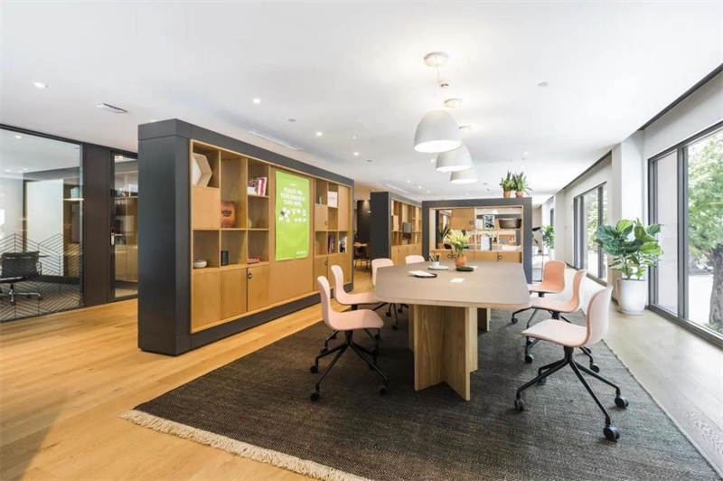 City walk|這個(gè)暑假,到比利時(shí)來(lái)場(chǎng)城市漫游 image5 City walk|這個(gè)暑假,到比利時(shí)來(lái)場(chǎng)城市漫游 image5