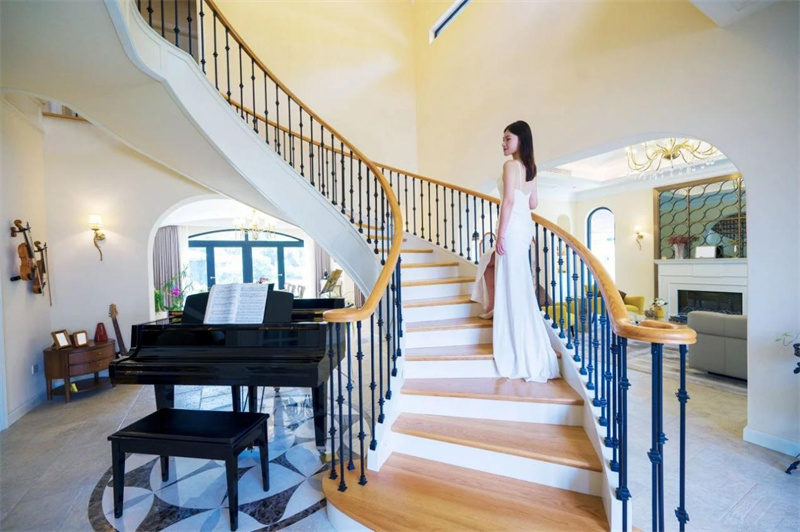 Room Tour|一線臨湖庭院,高階生活的藝術想象 image3 Room Tour|一線臨湖庭院,高階生活的藝術想象 image3